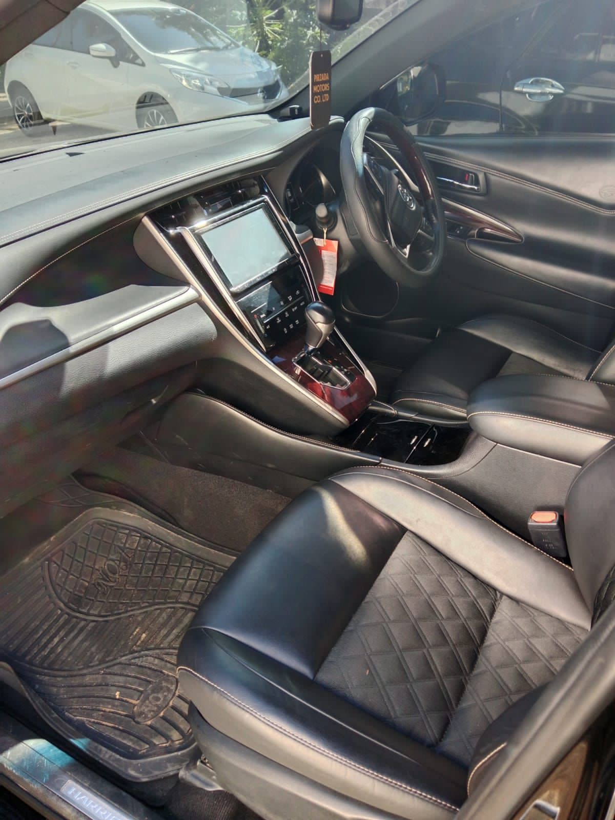 5 Seater Harrier