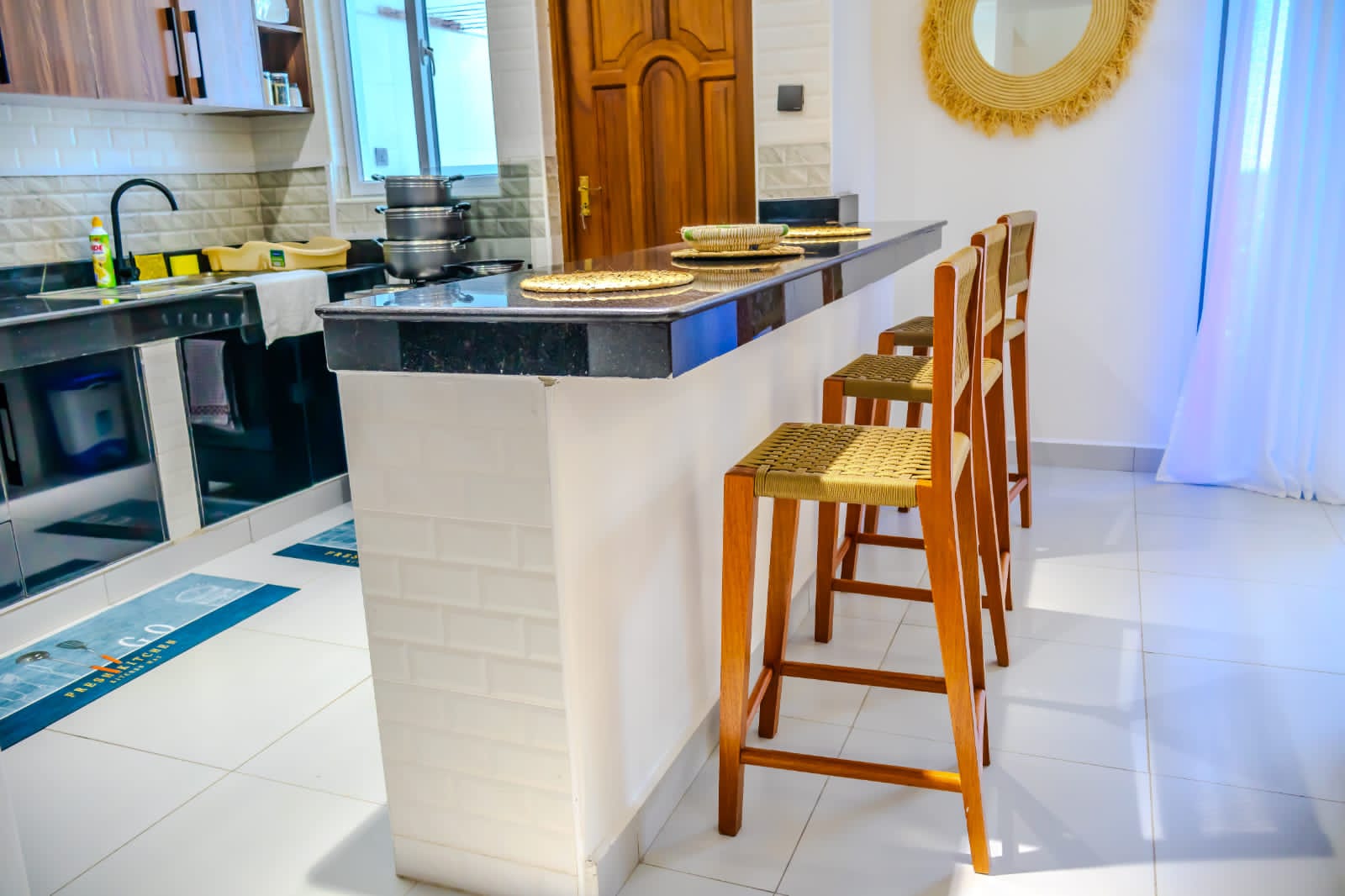 Luxurious 3 Bedroom Fully Furnished