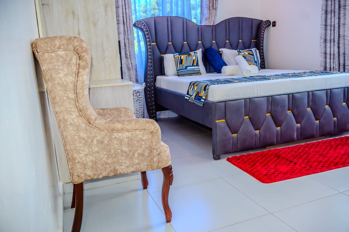 Luxurious 3 Bedroom Fully Furnished